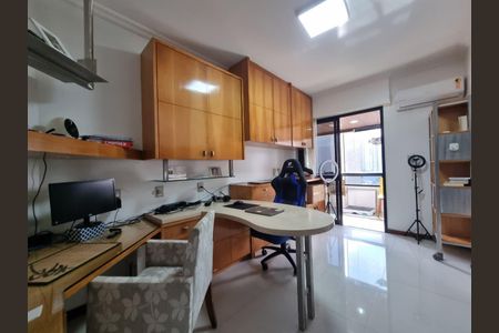 12_photo/07161b13f5.f861ecc718bdcbd7-ATLAS-587715e9-265c-4a3d-b91e-1ec9cdda8e19.jpg de apartamento à venda com 3 quartos, 166m² em Pituba, Salvador