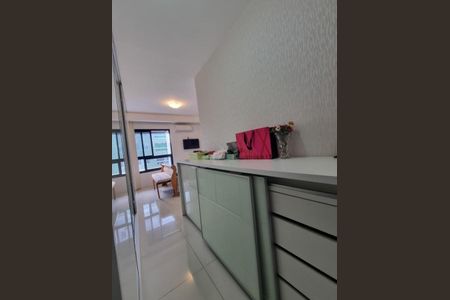 16_photo/07161b13f5.f861ecc718bdcbd7-ATLAS-88261b8f-e3dd-47f5-8beb-7631fa5f71a2.jpg de apartamento à venda com 3 quartos, 166m² em Pituba, Salvador