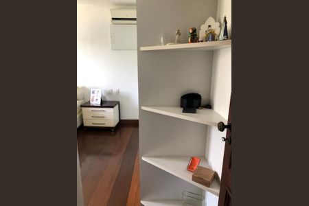 11_photo/07161b13fb.0d38d50b15ed540b-ATLAS-85d1c15d-e7bd-4c70-b22c-a9b5e92e20fe.jpg de apartamento à venda com 4 quartos, 165m² em Caminho das Árvores, Salvador