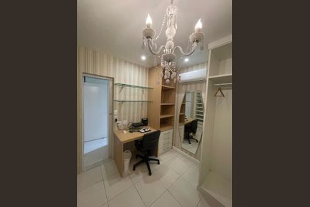 19_photo/07161b1431.e6e1c947b02cf8fb-ATLAS-84af3a54-0cdf-4319-bb9b-52f003d962f6.jpg de apartamento para alugar com 5 quartos, 210m² em Caminho das Árvores, Salvador