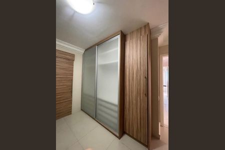 10_photo/07161b1431.e6e1c947b02cf8fb-ATLAS-bb06f80d-422b-4ffd-8da3-964e10493d82.jpg de apartamento para alugar com 5 quartos, 210m² em Caminho das Árvores, Salvador