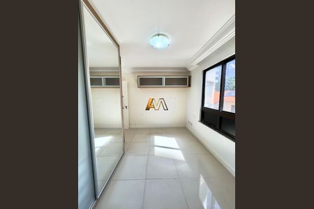 3_photo/07161b143d.9612c2c0390caf5f-ATLAS-66284a55-eb57-47dc-86da-ffa4e15bf64a.jpg de apartamento à venda com 3 quartos, 172m² em Caminho das Árvores, Salvador