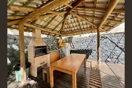 34_photo/07161b1661.0aa27c9c25da381e-ATLAS-e431d03d-a81a-450a-8e1c-3743a9f5b14e.jpg de apartamento à venda com 3 quartos, 193m² em Pituba, Salvador