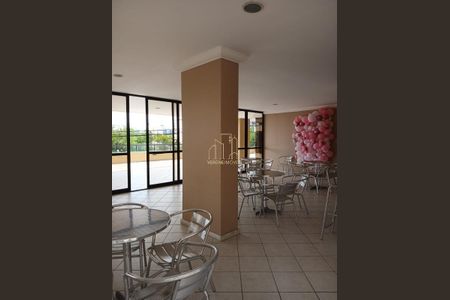 8_photo/07161b169f.f469cfda097b0aa9-ATLAS-2f1f72ca-467c-47ca-a617-1245c3dc4e3e.jpg de apartamento à venda com 3 quartos, 204m² em Caminho das Árvores, Salvador