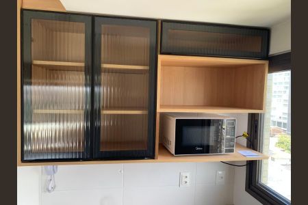 63_photo/07161b1845.a824f5d462c04ebd-ATLAS-876b8f9e-18dd-45de-9b2a-76a53468ae65.jpg de apartamento para alugar com 1 quarto, 22m² em Caminho das Árvores, Salvador