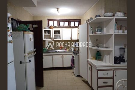 14_photo/07161b19b1.ceff8192393c33de-ATLAS-ce7fd6a8-0488-444f-aa65-21f60b8dbaa5.jpg de casa à venda com 7 quartos, 389m² em Caminho das Árvores, Salvador
