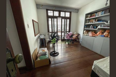 25_photo/07161b1a05.526b8d0f117d2dc5-ATLAS-70c70573-7204-4224-8626-db1cc3b9e863.jpg de casa para alugar com 4 quartos, 443m² em Caminho das Árvores, Salvador