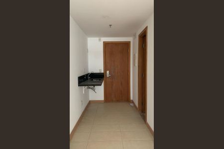 13_photo/07161b1b1b.badfd497b63a3b5d-ATLAS-932e2d0b-dfcc-4a17-b5e9-ce64ef2e65cf.jpg de apartamento à venda com 1 quarto, 33m² em Caminho das Árvores, Salvador