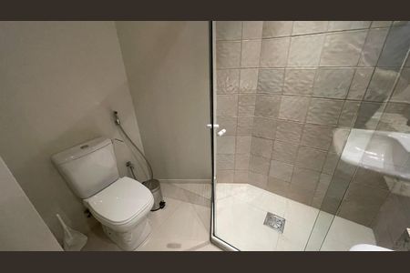 2_photo/07161b1be1.2f15d505e37c7ac5-ATLAS-d6d7f0dd-b188-4ea9-a6fe-83fd7e8e6bf9.jpg de apartamento para alugar com 1 quarto, 51m² em Caminho das Árvores, Salvador