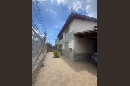 11_photo/07161b35fb.eb4747a7722cd593-ATLAS-6eaed1dd-064e-4a75-afbf-30e608468e42.jpg de casa à venda com 3 quartos, 284m² em Brotas, Salvador