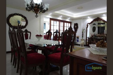 5_photo/07161b3c1f.b7ca6b45e0cb5b9c-ATLAS-e52519ba-b1c3-419c-a4c1-514d458c5146.jpg de apartamento à venda com 3 quartos, 200m² em Brotas, Salvador