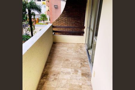 7_photo/07161b3f9b.588d4a7fb74764b6-ATLAS-def8d8a8-8b6d-4e14-8bdc-9fc56b78dd8e.jpg de apartamento à venda com 3 quartos, 159m² em Itaigara, Salvador