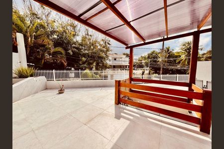 3_photo/07161b406d.ceff8192393c33de-ATLAS-4bce1896-ed17-4a64-b60e-89d217f2a36a.jpg de casa à venda com 4 quartos, 310m² em Itaigara, Salvador