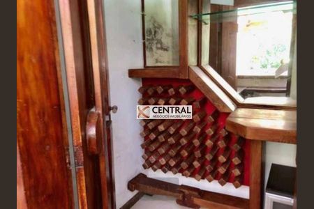 3_photo/07161b415f.cff15ff7244b52b4-ATLAS-0fe6526b-fe2f-4c71-a90d-1b340f9a9a94.jpg de casa à venda com 5 quartos, 780m² em Itaigara, Salvador