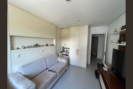 24_photo/07161b41d5.61df383ebc62b81a-ATLAS-edcd6ca4-5946-4d7d-8a8b-35aec58bfd03.jpg de apartamento à venda com 4 quartos, 211m² em Itaigara, Salvador