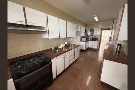 7_photo/07161b425d.d05a2d10473c09ea-ATLAS-bc7ca1fb-c002-4e90-8d44-7dba7a5772a1.jpg de apartamento à venda com 4 quartos, 300m² em Itaigara, Salvador