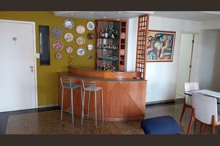 3_photo/07161b42e7.d60ed16da6b331d7-ATLAS-1b95ed60-2c6e-485a-947c-190b0680f8b0.jpg de apartamento à venda com 4 quartos, 218m² em Pituba, Salvador