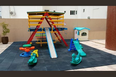 41_photo/07161b42e7.d60ed16da6b331d7-ATLAS-992ae21c-0d93-472f-bffb-3299afb9b80d.jpg de apartamento à venda com 4 quartos, 218m² em Pituba, Salvador