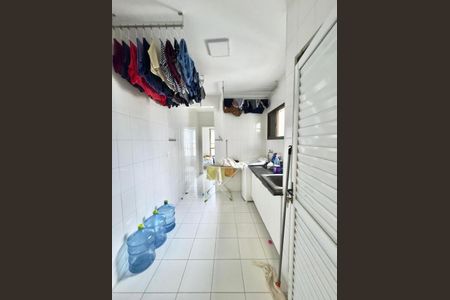 12_photo/07161b43eb.04f4efb4ec0e2ec3-ATLAS-ce844bd6-b981-4168-b1ee-47bf1ae8cf6d.jpg de apartamento à venda com 3 quartos, 245m² em Pituba, Salvador