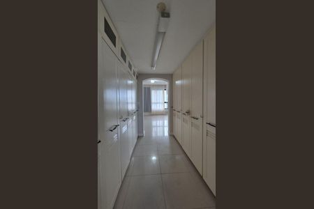 23_photo/07161b45ef.f861ecc718bdcbd7-ATLAS-a3a83bc0-d19b-4b4f-8a64-0730d87fc202.jpg de apartamento à venda com 3 quartos, 490m² em Itaigara, Salvador