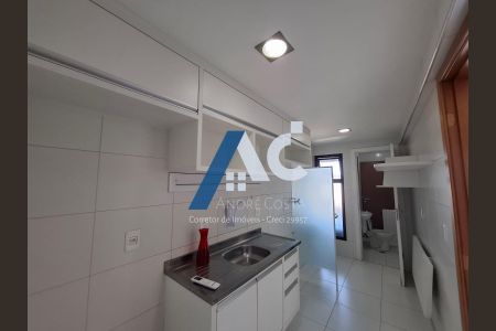 8_photo/07161b490b.dc8bbd111761e841-ATLAS-3d65f4e2-cfce-477f-b9df-e085fb503bf3.jpg de apartamento à venda com 2 quartos, 69m² em Candeal, Salvador