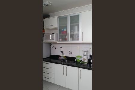 5_photo/07161b492f.7a37549eceeba21f-ATLAS-7ec64f5e-e734-4765-aa39-e8bd2187c45f.jpg de apartamento à venda com 2 quartos, 55m² em Candeal, Salvador