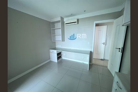 4_photo/07161b4b59.f2ed236aecaa8a04-ATLAS-8ac87744-14b5-4f12-b4bb-cc0ad9230cb4.jpg de apartamento à venda com 4 quartos, 181m² em Candeal, Salvador