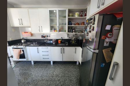 5_photo/07161b4de1.a1d48978715eb3ca-ATLAS-d2aab4c8-b9d9-4fd1-a29a-1428388b41d6.jpg de apartamento à venda com 3 quartos, 135m² em Candeal, Salvador