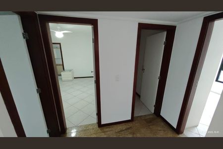 7_photo/07161b4e63.23351eba74f1df34-ATLAS-23fc94cd-e874-419c-91ee-71c02fcbd06e.jpg de apartamento à venda com 3 quartos, 136m² em Candeal, Salvador