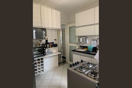 5_photo/07161b4e63.2f15d505e37c7ac5-ATLAS-4cad44bc-100b-46d8-adf4-a8baa9a4abbf.jpg de apartamento à venda com 3 quartos, 110m² em Candeal, Salvador