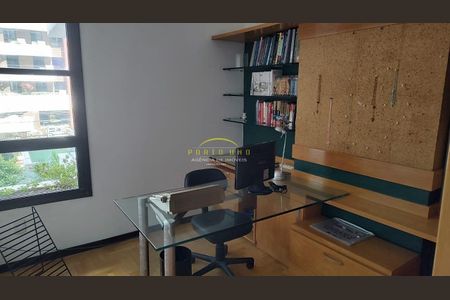 7_photo/07161b4e7b.8f3f2a47dd94676f-ATLAS-dd33ba45-094f-400c-89aa-e96fe51b1829.jpg de apartamento à venda com 4 quartos, 145m² em Candeal, Salvador