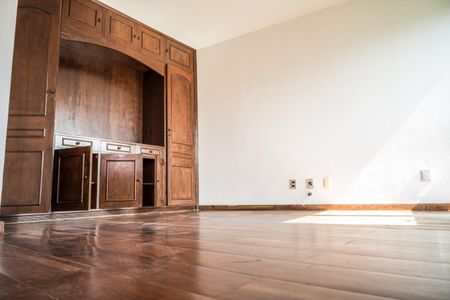 10_photo/07161b524f.febfe41ce7a890da-ATLAS-695b7609-8e8a-4313-b2fe-0648555bb97d.jpg de apartamento para alugar com 4 quartos, 800m² em Horto Florestal, Salvador