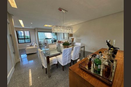 4_photo/07161b5c49.8ca146e4695ff152-ATLAS-c3373d35-7496-4eaf-94d1-0210bd0bcfd5.jpg de apartamento à venda com 3 quartos, 140m² em Pituba, Salvador