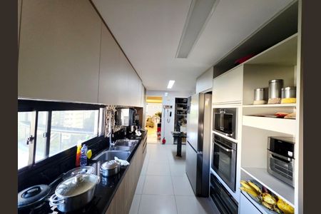 8_photo/07161b5cd1.d70e7eae2b930113-ATLAS-301c6de1-8930-4f79-ad1a-606f23e2fb2a.jpg de apartamento à venda com 4 quartos, 192m² em Pituba, Salvador