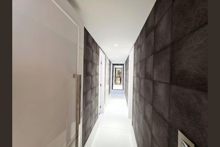 31_photo/07161b5cd1.d70e7eae2b930113-ATLAS-ab5ffafd-c0b0-409a-b2ec-9f0a27f77a1a.jpg de apartamento à venda com 4 quartos, 192m² em Pituba, Salvador