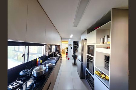 12_photo/07161b5cd1.d70e7eae2b930113-ATLAS-bbde2e40-05f7-4bda-aa3e-776a6912f1f7.jpg de apartamento à venda com 4 quartos, 192m² em Pituba, Salvador