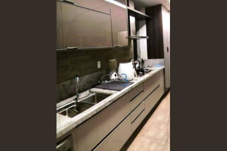 7_photo/07161b5d79.becaaa42b5cc6f6d-ATLAS-1e06e15c-e01e-4944-a8a8-cad0b6e92d82.jpg de apartamento à venda com 4 quartos, 250m² em Pituba, Salvador