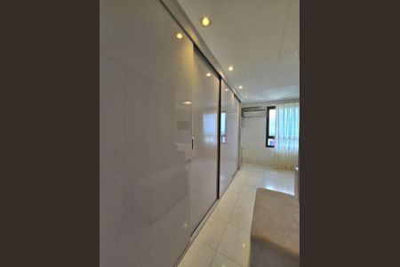 8_photo/07161b5dff.96c0bc82dfa595b5-ATLAS-f84d4ebe-3621-43c0-b8a0-dda32e7f465f.jpg de apartamento à venda com 4 quartos, 248m² em Pituba, Salvador