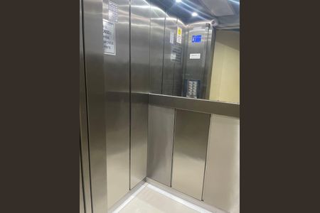 5_photo/07161b5f15.cc80a849dbb3670d-ATLAS-729a2fc6-e959-4875-9f8a-089b1bea5e69.jpg de apartamento à venda com 1 quarto, 50m² em Pituba, Salvador