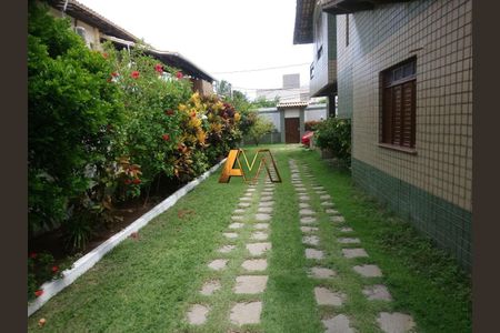 12_photo/07161b5f29.b2c1f66c79c6256c-ATLAS-e557d39f-4e16-44be-9774-6c273552c36b.jpg de casa de condomínio à venda com 5 quartos, 550m² em Amaralina, Salvador