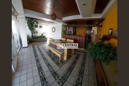 12_photo/07161b60cf.2c63894395b352b5-ATLAS-a1f48562-9e7b-496d-aa4a-cb39e0f2b736.jpg de apartamento à venda com 4 quartos, 290m² em Pituba, Salvador