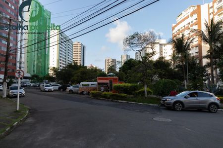 3_photo/07161b6743.2e86e9197c27e8f1-ATLAS-23c8db09-bcf8-419f-a35d-0ee3f2db5011.jpg de apartamento à venda com 4 quartos, 180m² em Pituba, Salvador