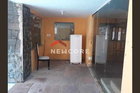 39_photo/07161b67e3.7e2ea02b9085bf9d-ATLAS-794e9b39-f56d-49c3-89d2-a05e06e819fc.jpg de casa à venda com 5 quartos, 200m² em Pituba, Salvador