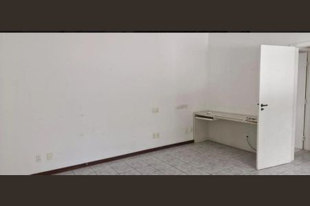 12_photo/07161b680b.526b8d0f117d2dc5-ATLAS-855e9596-9a97-4b3c-add5-bbf024e0abbf.jpg de casa à venda com 5 quartos, 439m² em Pituba, Salvador