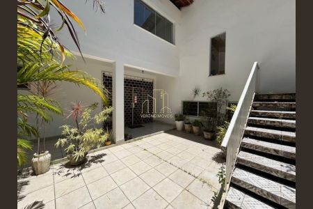 11_photo/07161b6849.2fc54a3393eb30ba-ATLAS-45c95758-6a77-4b4d-bfdf-2abf786e396d.jpg de casa à venda com 3 quartos, 421m² em Pituba, Salvador