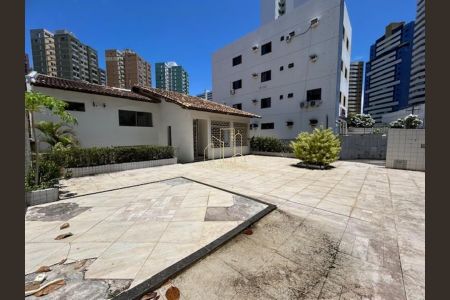 3_photo/07161b6849.2fc54a3393eb30ba-ATLAS-b8a522fa-ad68-4ea8-b9d7-ff1e1e52083b.jpg de casa à venda com 3 quartos, 421m² em Pituba, Salvador