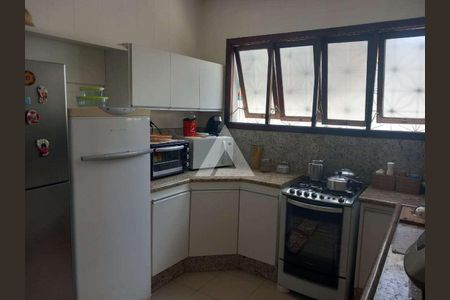 7_photo/07161b6a01.1e45c290f45d527b-ATLAS-2db9cb1a-7bd0-4e8a-83f1-1d665c085283.jpg de casa à venda com 3 quartos, 269m² em Itaigara, Salvador