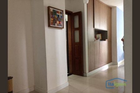 11_photo/07161b6a01.7cc5f6eb30674ee3-ATLAS-e7dc2b98-711d-49c7-a52a-0a6d0be76c42.jpg de casa à venda com 4 quartos, 250m² em Itaigara, Salvador