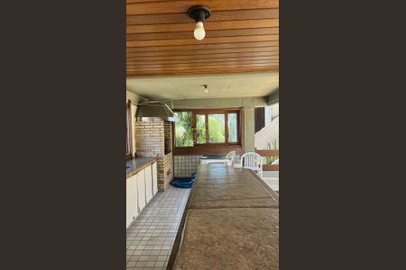 10_photo/07161b6a4b.760d7ecec936a2b8-ATLAS-4ed7c8f9-24a5-4316-9c94-d5cdb8890f18.jpg de casa à venda com 5 quartos, 479m² em Pituba, Salvador