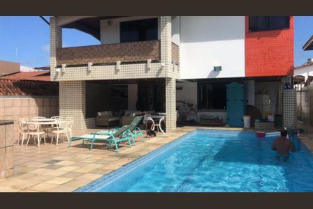 3_photo/07161b6bc9.7e2ea02b9085bf9d-ATLAS-b4206f78-620c-43e7-a23b-93d701560d2f.jpg de casa à venda com 4 quartos, 447m² em Itaigara, Salvador